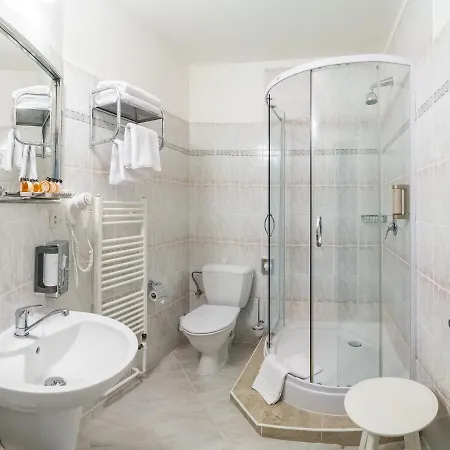 호텔 Grandhotel Salva 4*